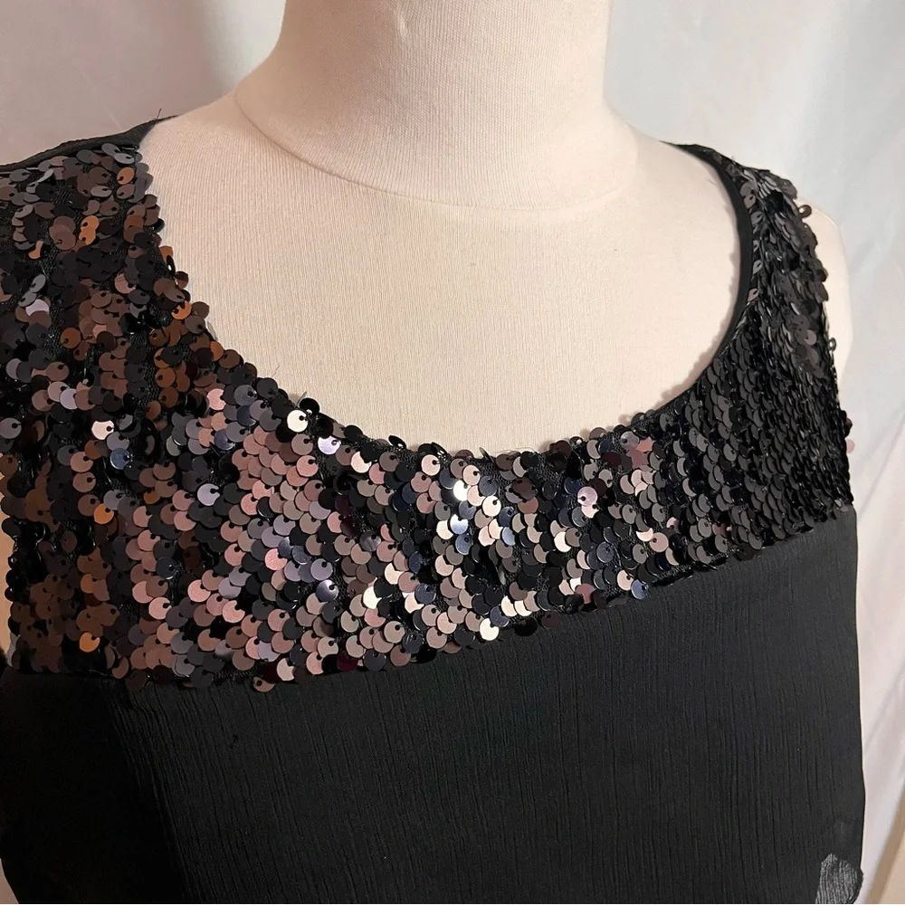 Apt 9 Sequined Ruffled Top - Picture 3 of 4